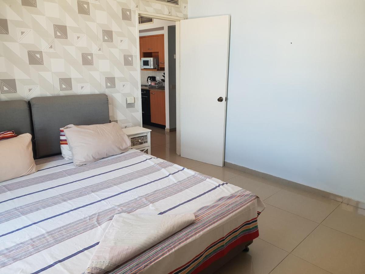 Beach Apartments Хайфа Екстер'єр фото