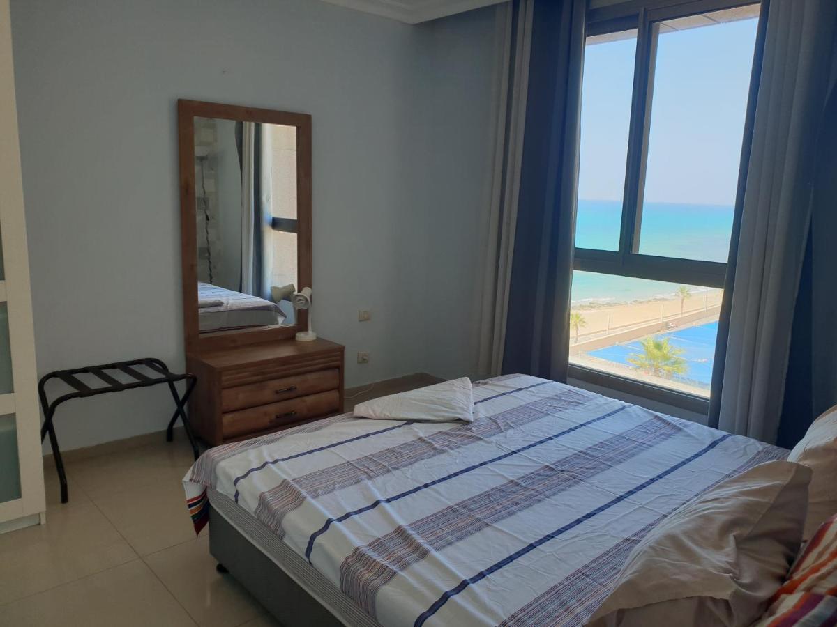 Beach Apartments Хайфа Екстер'єр фото